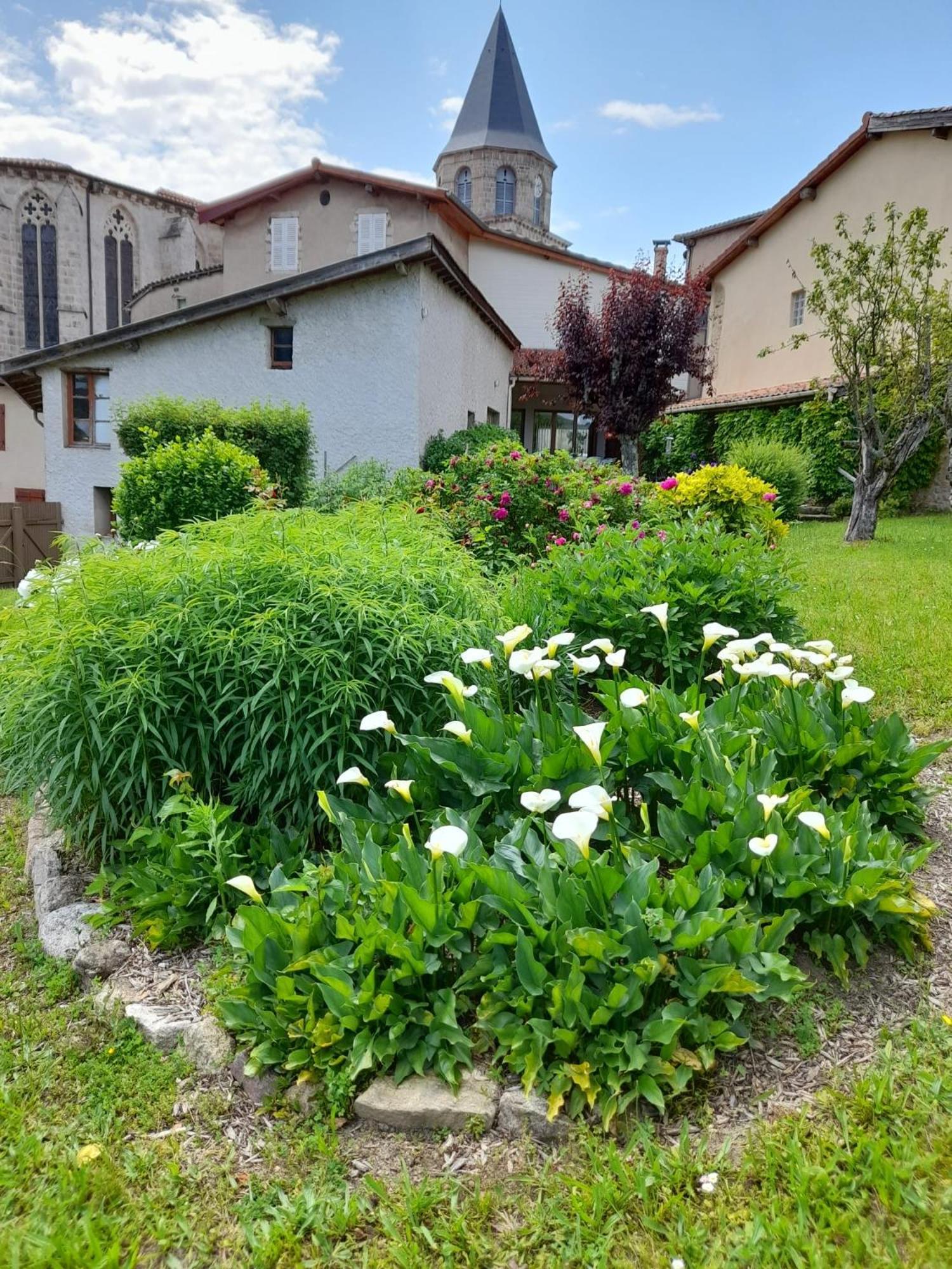Le Jardin De Chignore Vollore-Ville Exterior foto